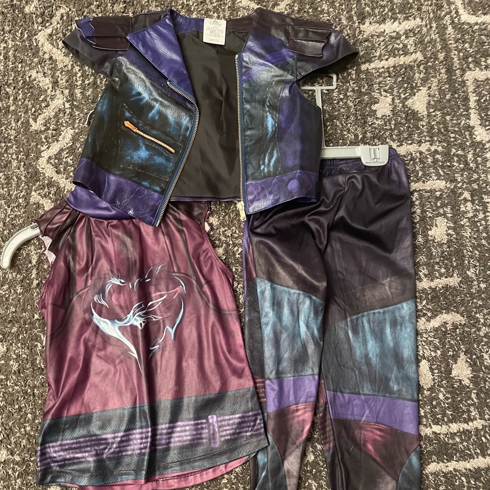 Descendant Mal costume